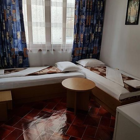 אובזור Guest Rooms Denitsa מראה חיצוני תמונה