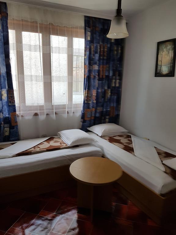 אובזור Guest Rooms Denitsa מראה חיצוני תמונה