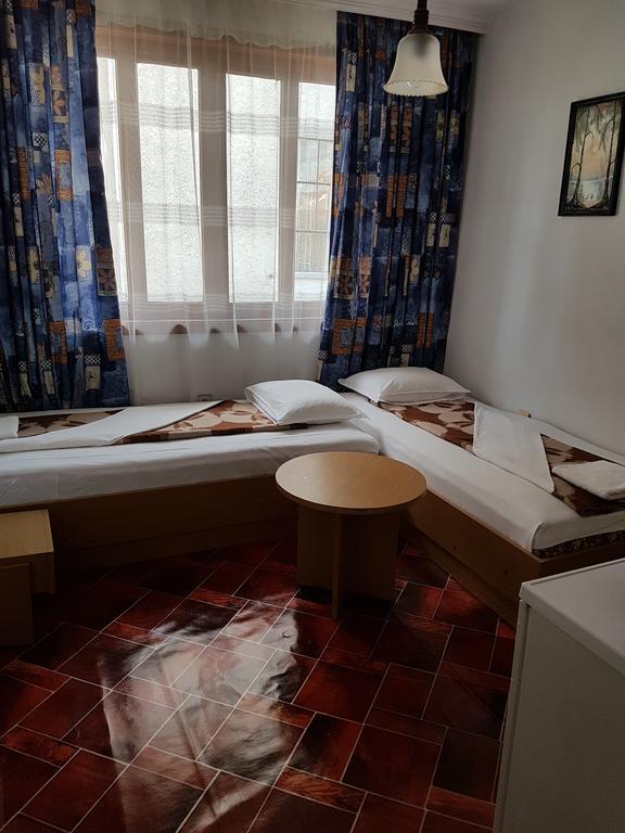 אובזור Guest Rooms Denitsa מראה חיצוני תמונה